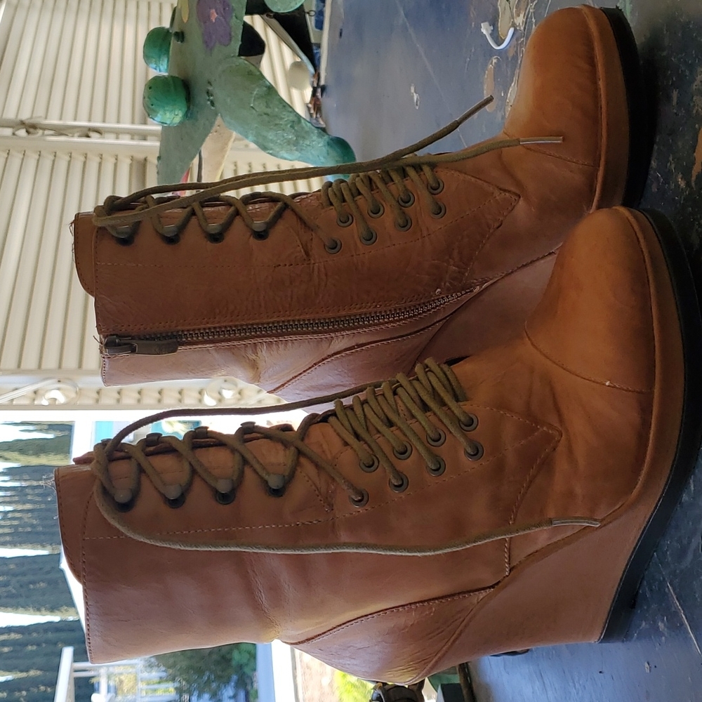 Vince C. Lace up leather wedges
